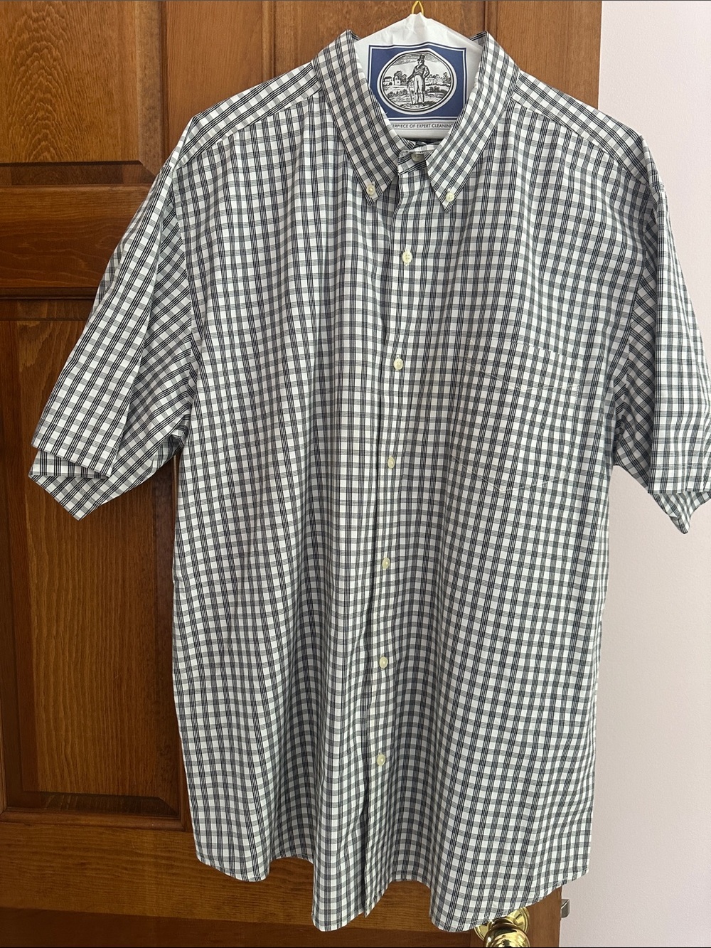 Chaps Blackand White Short-Sleeve Button-Down Gingham Shirt